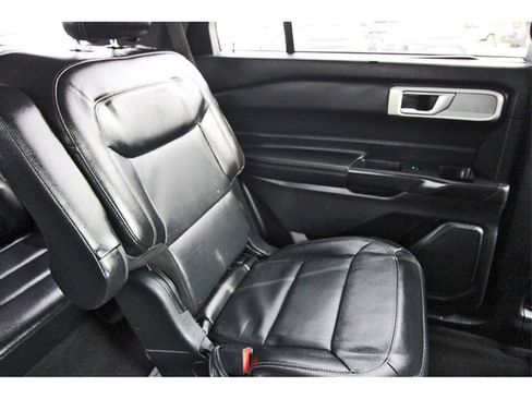Used 2020 Ford Explorer Limited image 10