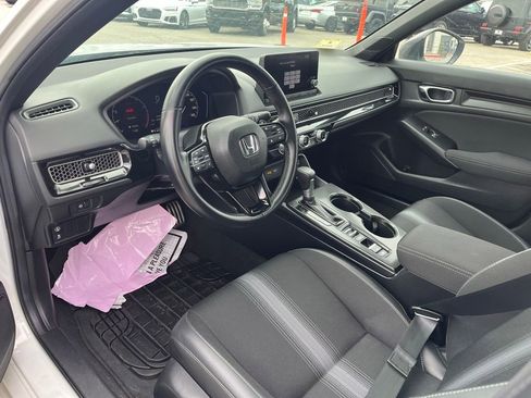Used 2024 Honda Civic Sport image 6