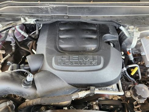 Certified 2024 RAM 2500 Tradesman w/ Special Service Vehicle Group AWD/4WD image 39