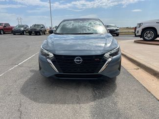 Used 2025 Nissan Sentra SR FWD video 2
