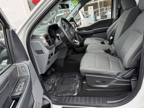 Used 2024 Ford F150 XLT w/ Tow/Haul Package image 14