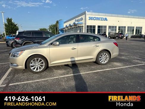 Used 2016 Buick LaCrosse Leather w/ Experience Buick Package FWD image 10