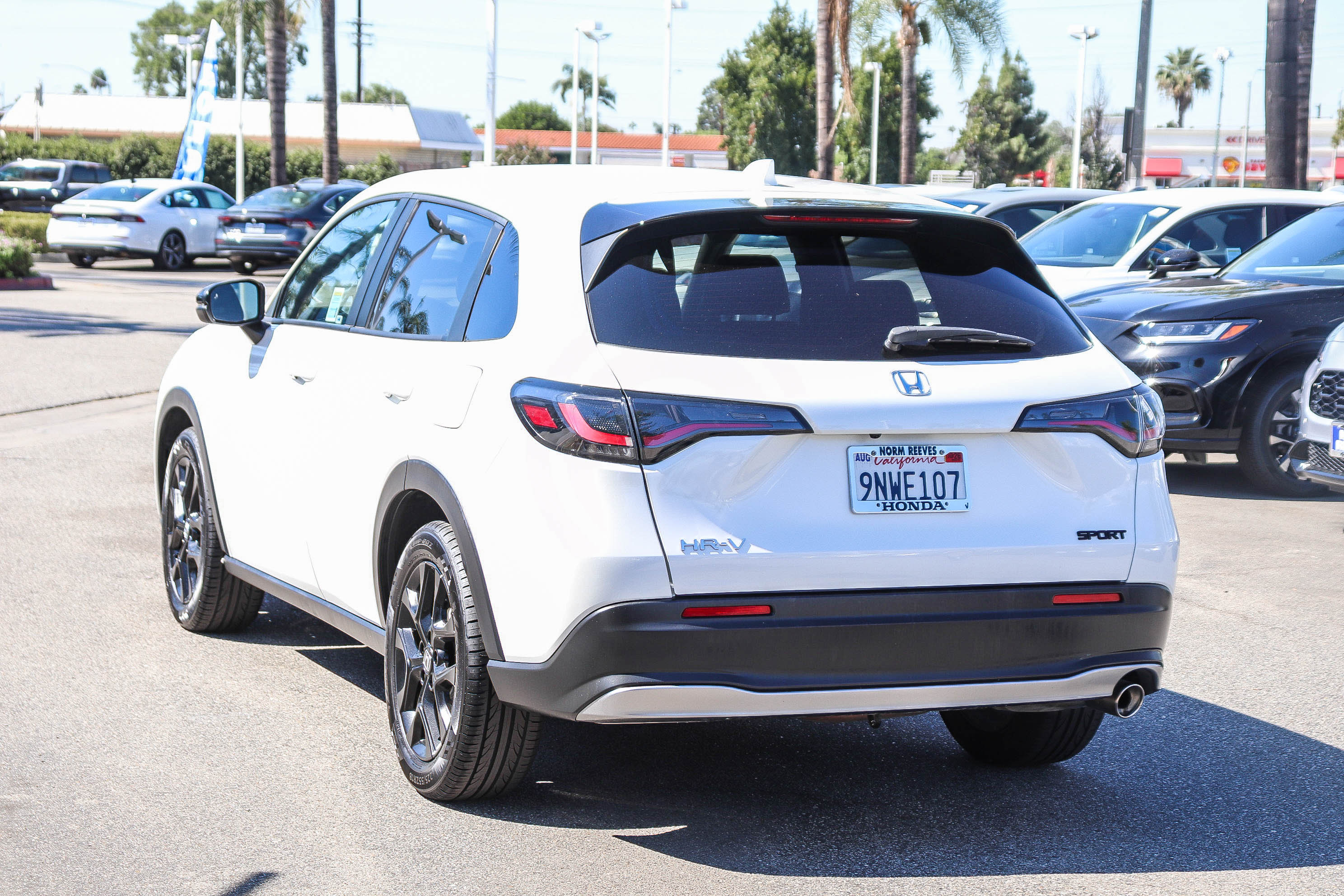 Certified 2025 Honda HR-V Sport image 13