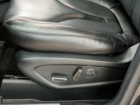 Used 2019 Lincoln MKC Select w/ Select Plus Package FWD image 14