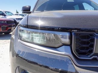 New 2026 Jeep Grand Cherokee L Limited AWD/4WD video 3