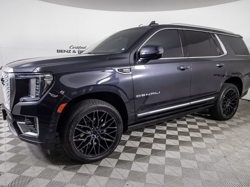 Used 2023 GMC Yukon Denali AWD/4WD image 9