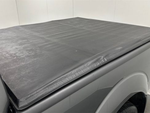 Used 2020 Nissan Frontier SV image 19