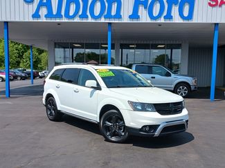 Used 2020 Dodge Journey Crossroad image 1