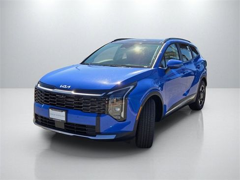 New 2026 Kia Sportage EX image 8