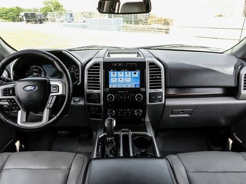 Used 2016 Ford F150 Lariat AWD/4WD image 19