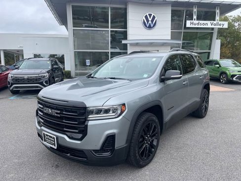 Used 2023 GMC Acadia SLE w/ Driver Convenience Package image 1