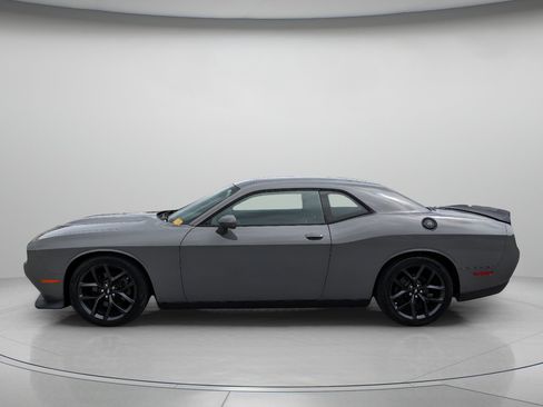 Used 2019 Dodge Challenger GT w/ Blacktop Package RWD image 5