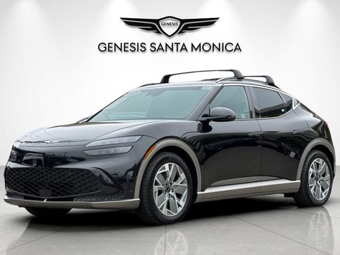 Used 2025 Genesis GV60 Advanced AWD/4WD image 10