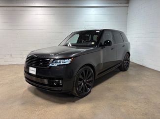 Used 2023 Land Rover Range Rover SV AWD/4WD video 1