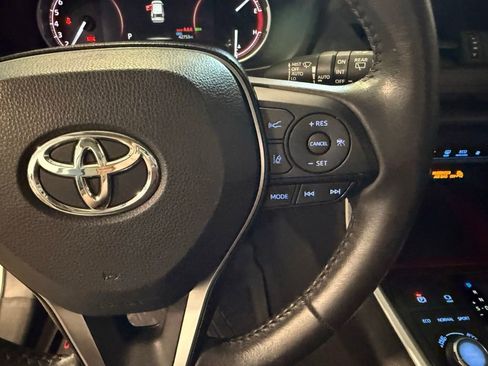 Used 2020 Toyota RAV4 TRD Off-Road w/ TRD Off-Road Weather Package image 17