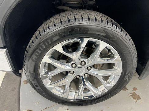 Used 2019 GMC Sierra 1500 SLT w/ SLT Premium Plus Package image 26