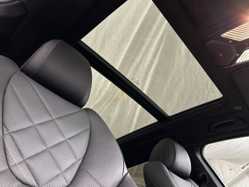 Used 2023 BMW X5 sDrive40i image 17