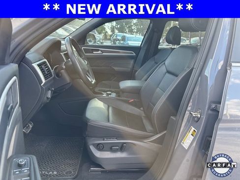 Used 2022 Volkswagen Atlas Cross Sport SEL R-Line image 5