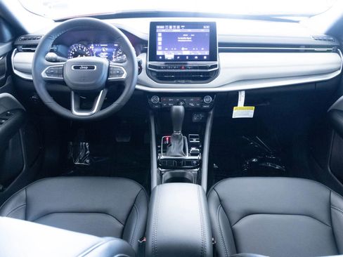 New 2026 Jeep Compass Limited image 3