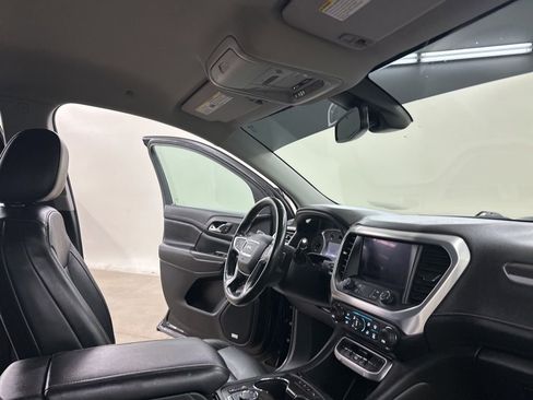 Used 2020 GMC Acadia SLT image 19