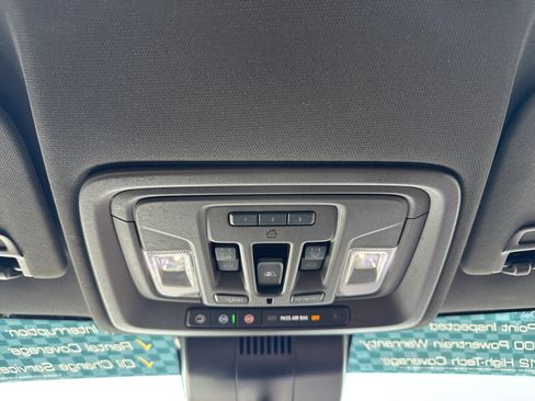 Used 2022 GMC Sierra 1500 Denali w/ Denali Reserve Package image 27