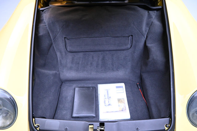 Used 1997 Porsche 911 Carrera RWD image 35