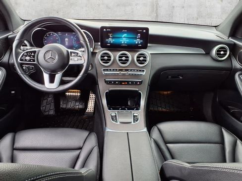 Used 2022 Mercedes-Benz GLC 300 4MATIC image 5