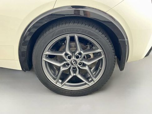 Used 2017 INFINITI QX30 Premium w/ Navigation Package FWD image 33