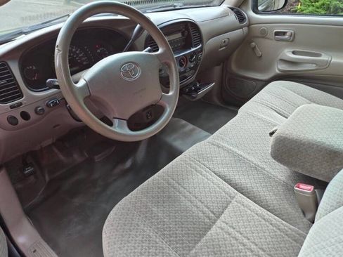 Used 2006 Toyota Tundra 2WD Regular Cab image 3
