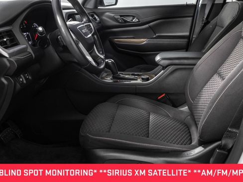 Used 2019 GMC Acadia SLE w/ Driver Alert Package I FWD image 7