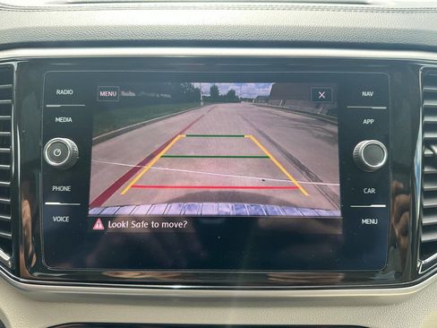 Used 2020 Volkswagen Atlas SEL image 21