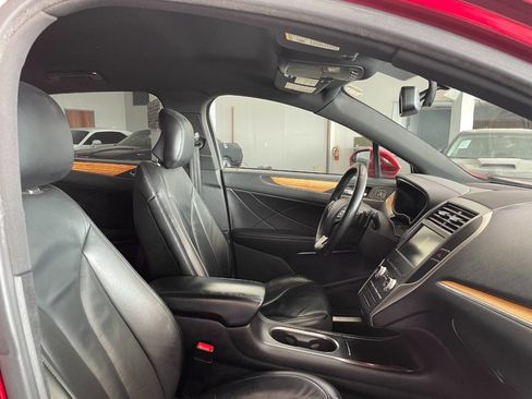 Used 2015 Lincoln MKC FWD w/ Equipment Group 101A Select image 28