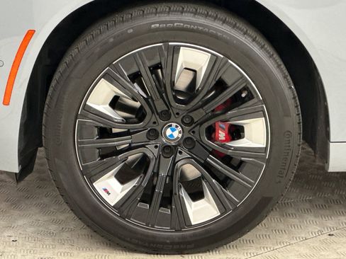 Used 2025 BMW X3 xDrive30i w/ M Sport Package AWD/4WD image 11
