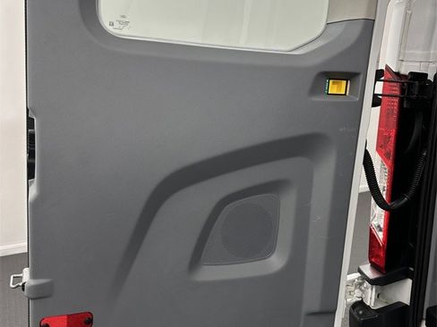 Used 2016 Ford Transit 350 XLT image 22