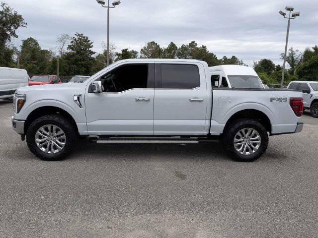 Used 2025 Ford F150 Lariat w/ Equipment Group 502A High AWD/4WD image 7