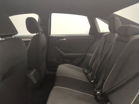 Used 2025 Volkswagen Jetta Sport FWD image 18