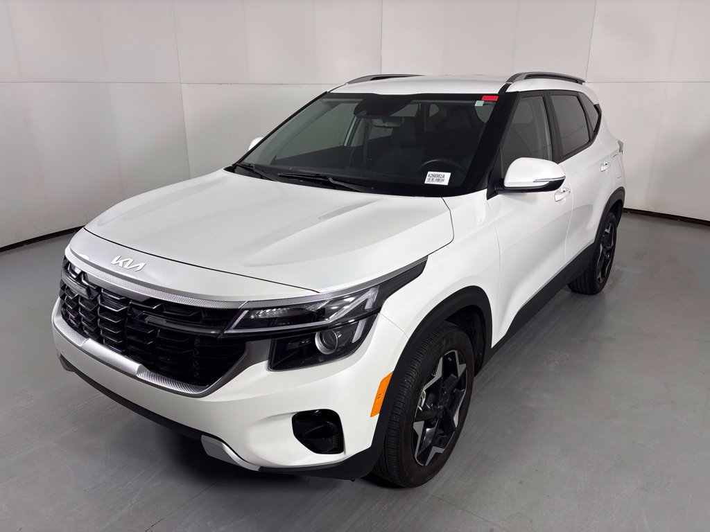 Used 2025 Kia Seltos S FWD image 4