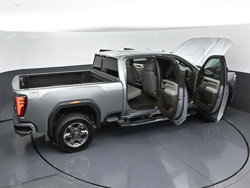 Used 2025 GMC Sierra 2500 SLT w/ Texas SLT Premium Package AWD/4WD image 49