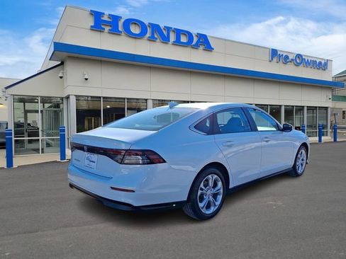 Used 2025 Honda Accord LX image 4