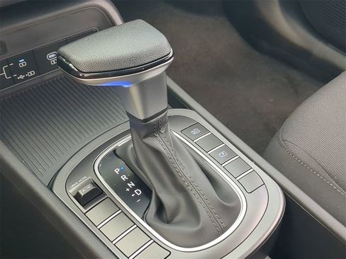 New 2026 Hyundai Kona SE image 28