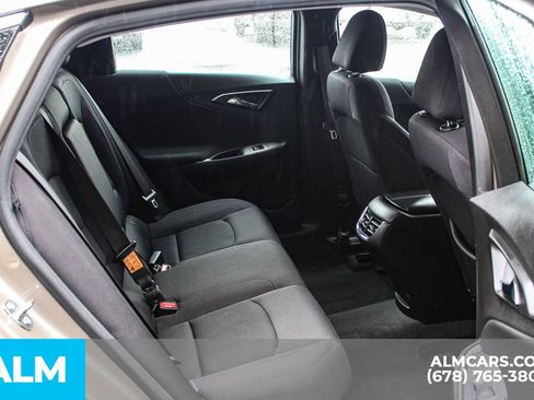 Used 2023 Chevrolet Malibu LT image 19