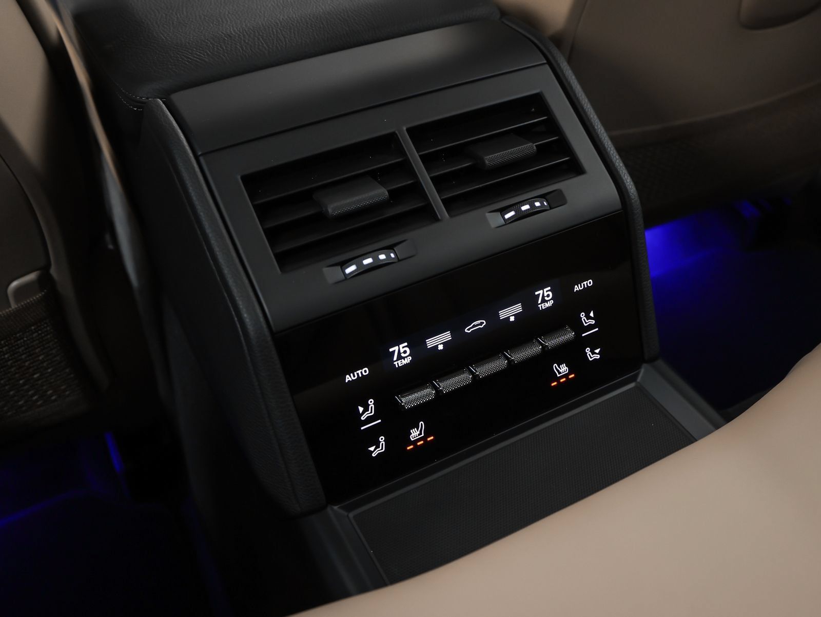 Certified 2026 Porsche Panamera 4 AWD/4WD image 47