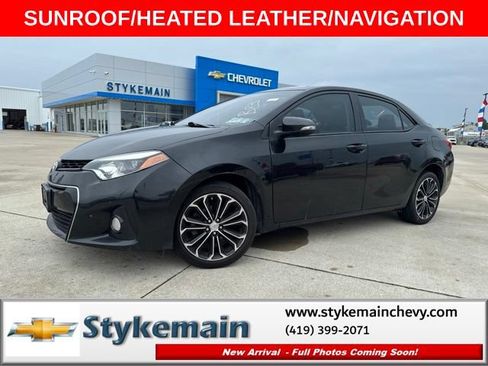 Used 2015 Toyota Corolla S FWD image 1