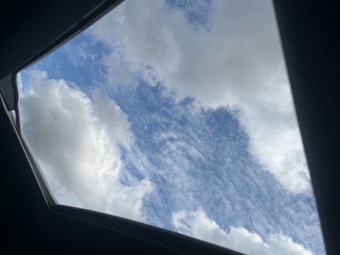 Used 2019 Dodge Charger SXT w/ Leather Interior Group image 10