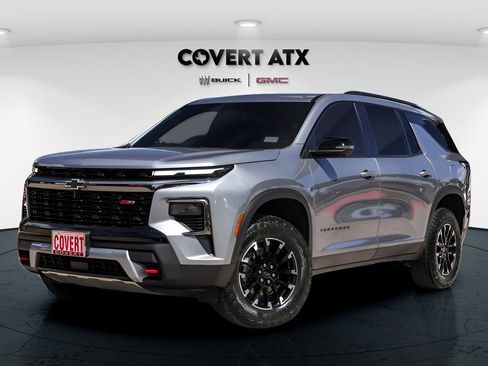 Used 2024 Chevrolet Traverse Z71 AWD/4WD image 1