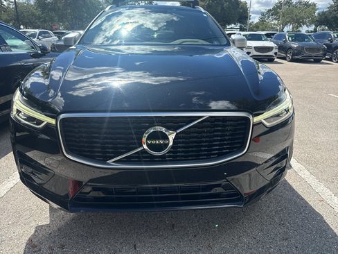 Used 2018 Volvo XC60 T5 R-Design w/ Convenience Package AWD/4WD image 2