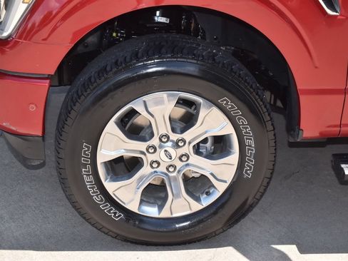 Used 2022 Ford F150 Platinum w/ Equipment Group 701A High AWD/4WD image 39