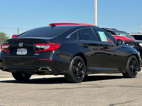 Used 2022 Honda Accord Sport image 5