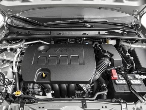 Used 2018 Toyota Corolla SE w/ SE Premium Package FWD image 35