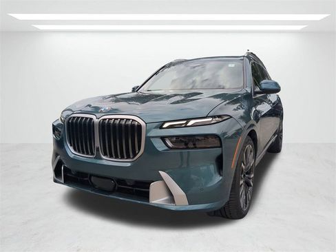 New 2026 BMW X7 xDrive40i image 8